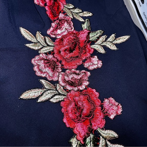 Liz Luxe by Mod Cloth Navy Sleeveless Halter Neck A Line Embroidered Dress Midi - Picture 8 of 13